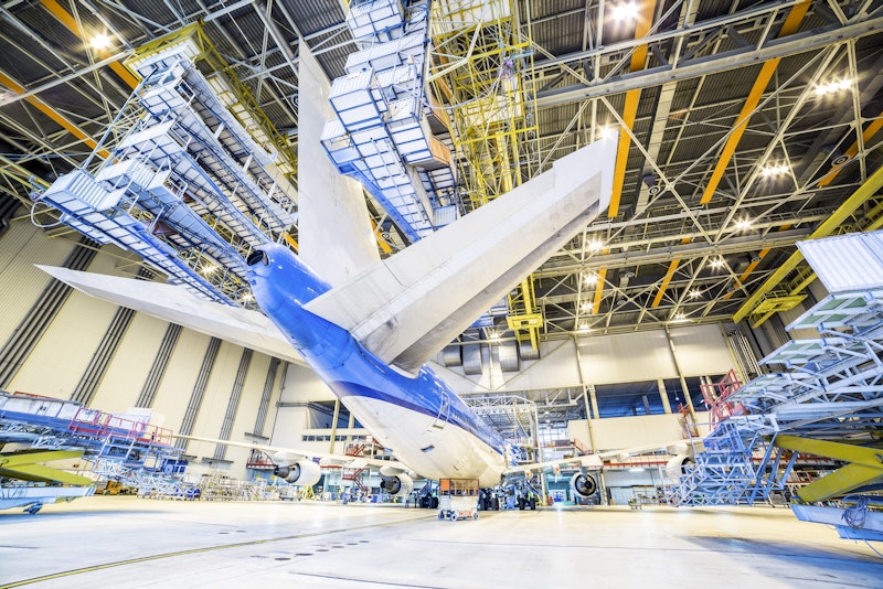 Calefacción colgante en hangares y naves industriales